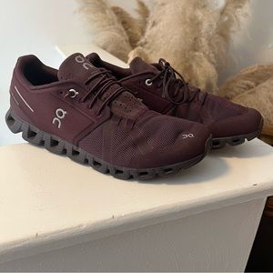 On Running Cloud / Burgundy
